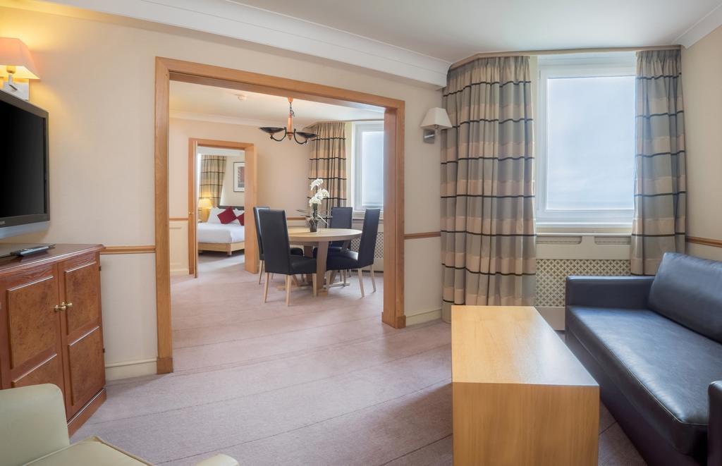 Grand Hotel Blackpool Exteriér fotografie A room at the hotel